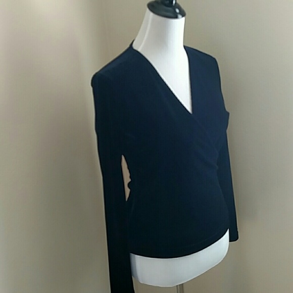 Vintage black velvet wrap top - Picture 3 of 7